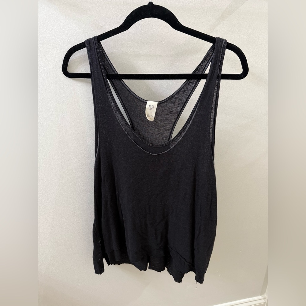 2 layer free people tank top
Size small
Barely used/worn two times